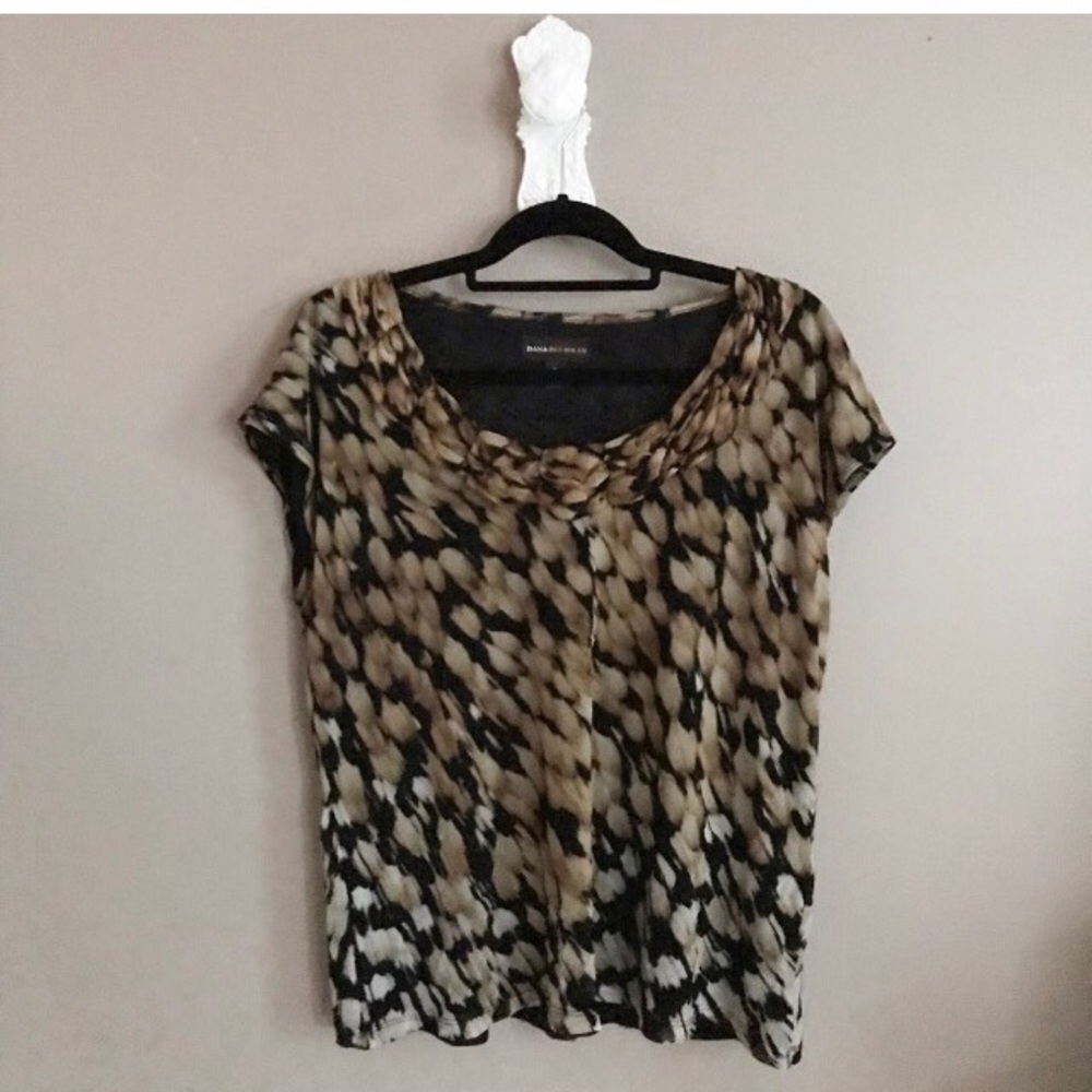 Cap sleeve top